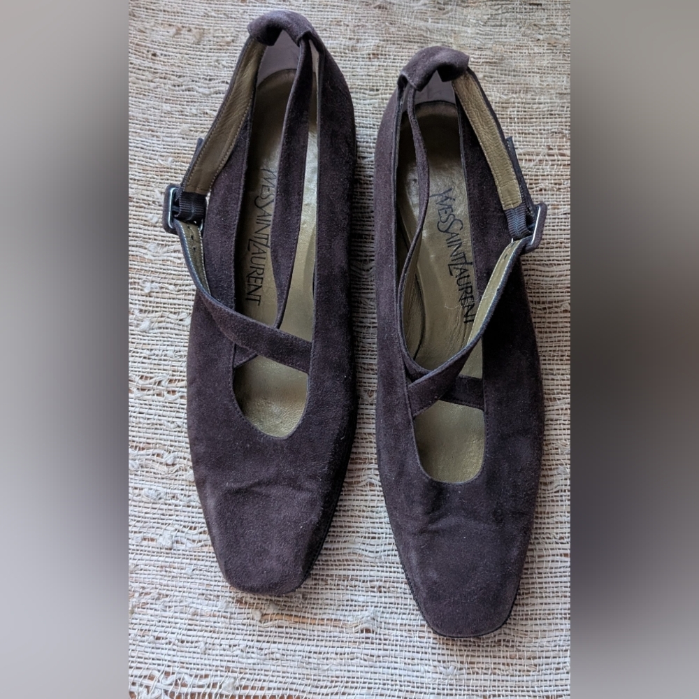 Yves Saint Laurent YSL Criss Cross Pointed Toe Brown Suede Heels , size 8.5 NEW